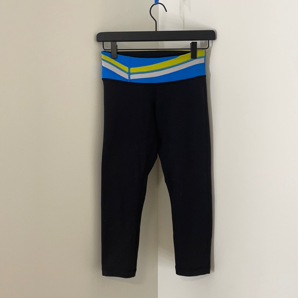 LULULEMON wunder under crop reversible leggings